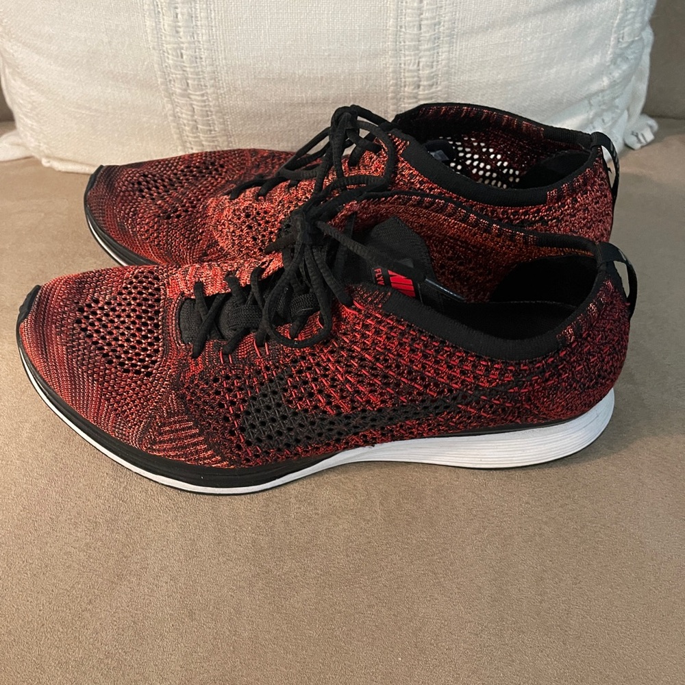 Mens Nike Flyknit Racer